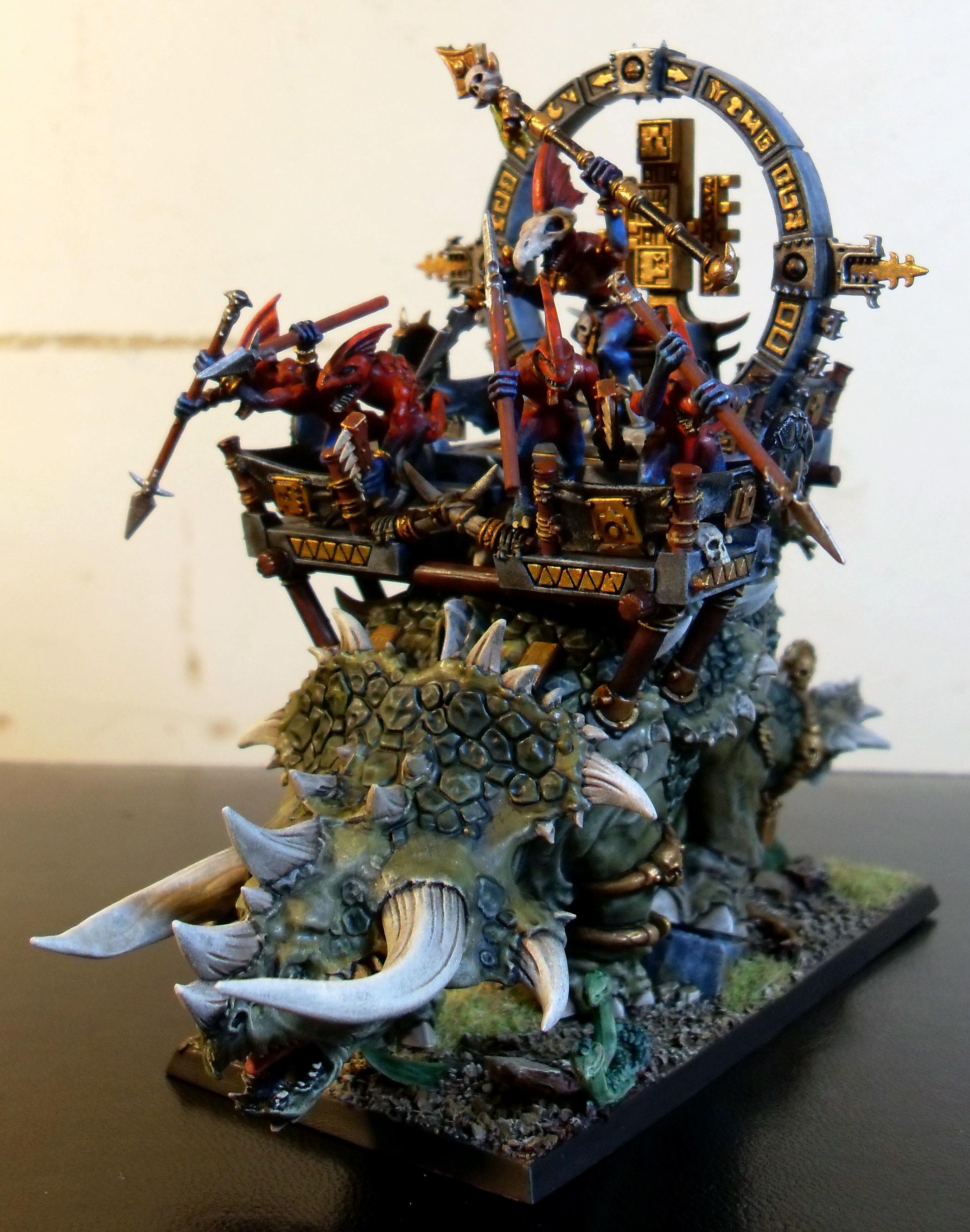 Lizardmen, Skinks, Stegadon