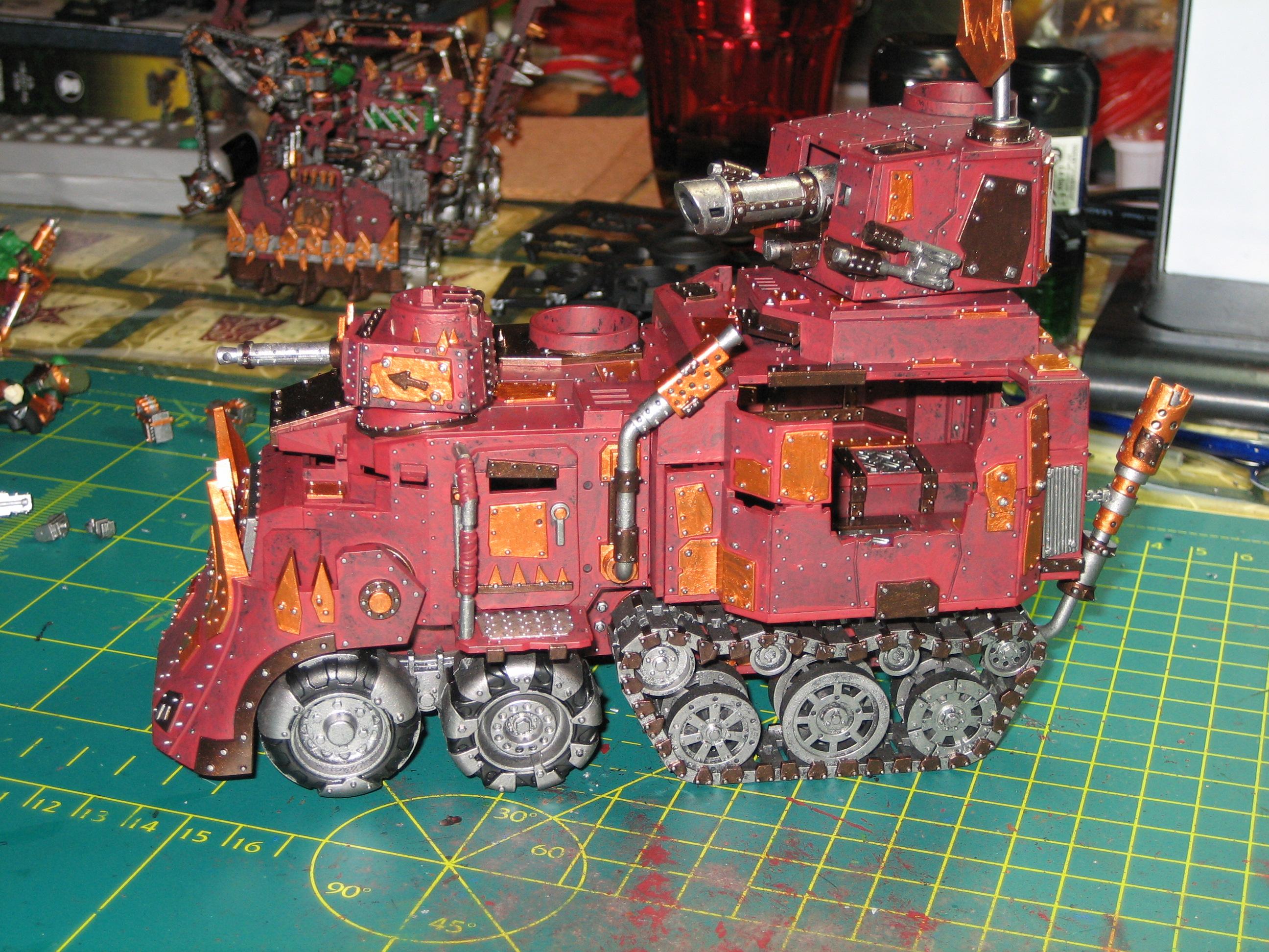 Battlewagon, Orks, Ork battlewagon 1 (right side)