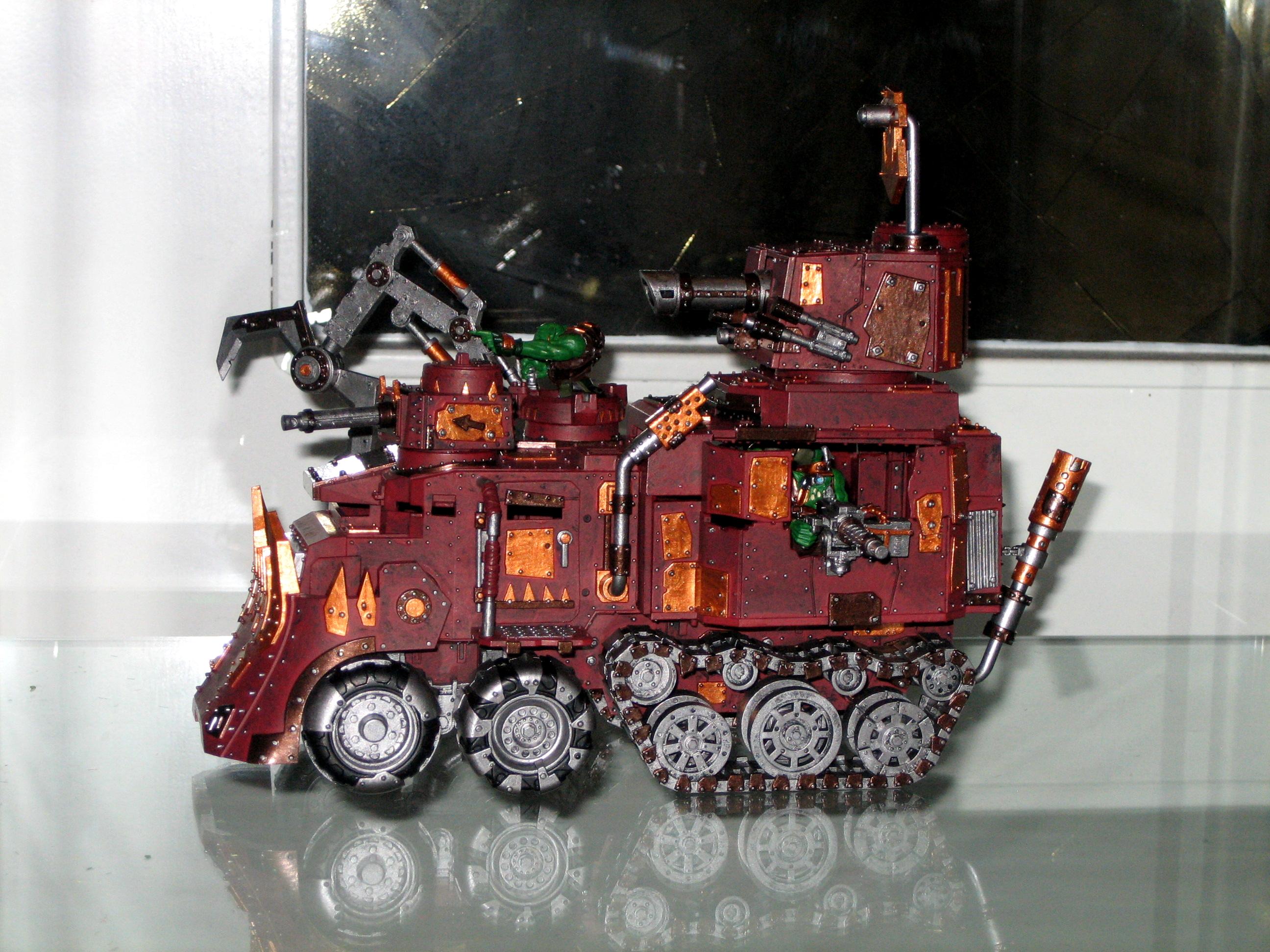 Battlewagon, Orks, Ork battlewagon 1 (right side)