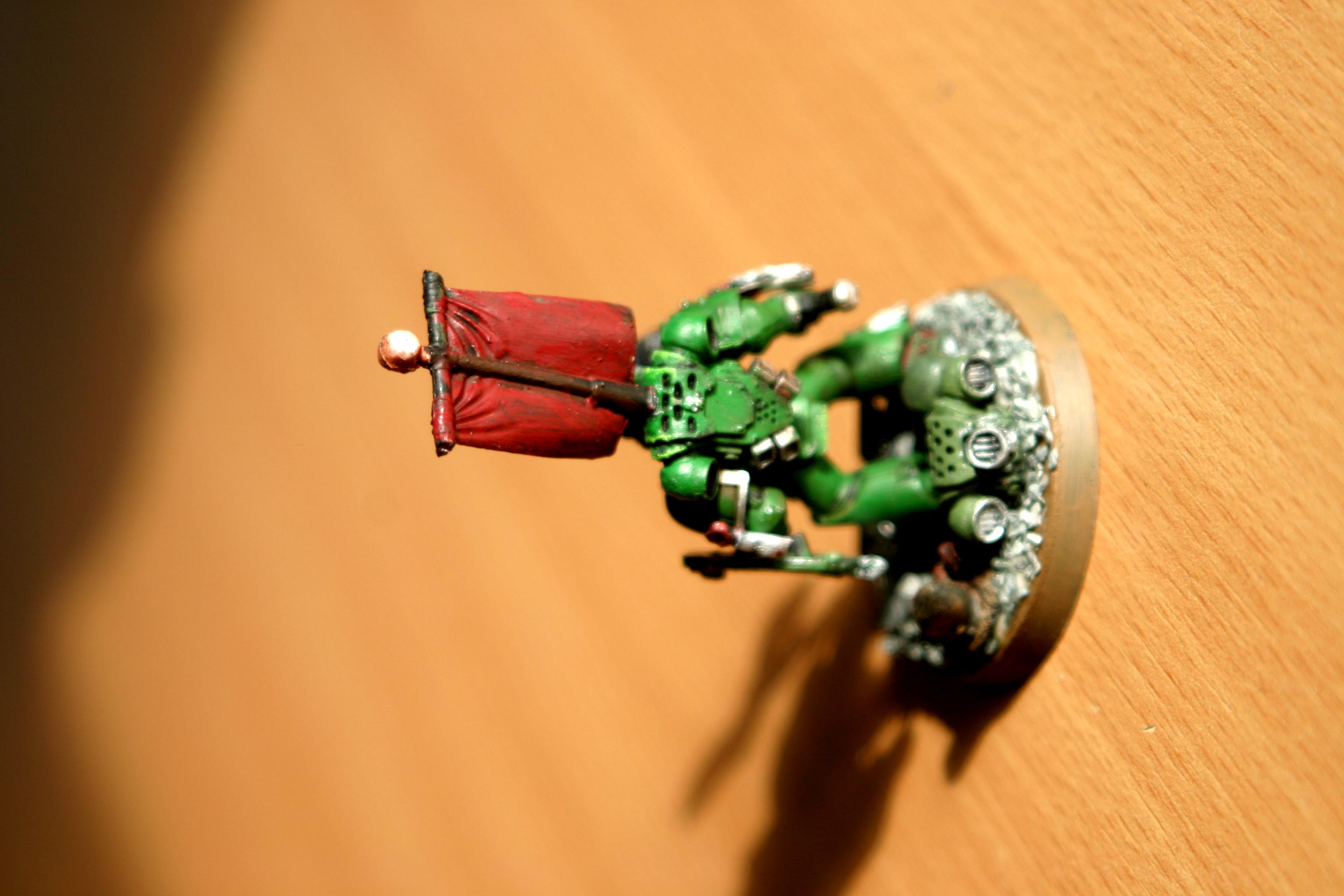 Space Marine Green Banner Seargent, Warhammer 40,000
