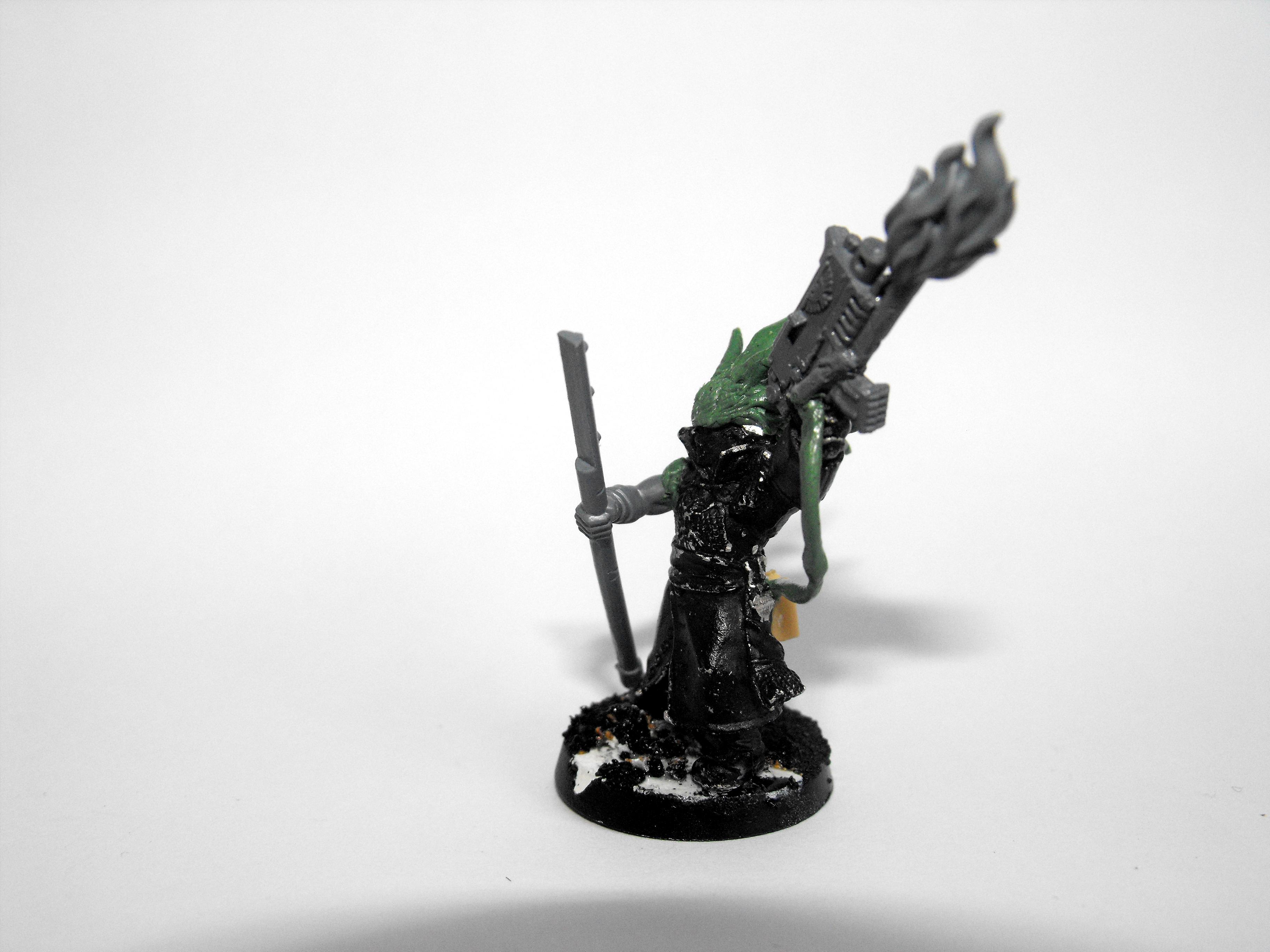 Redemptor Preist front side