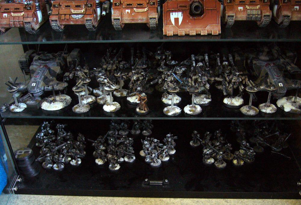 Space, Space Marines, Tau