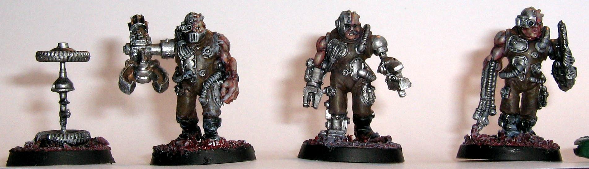 Adeptus Mechanicus, Servitors, Space Marines