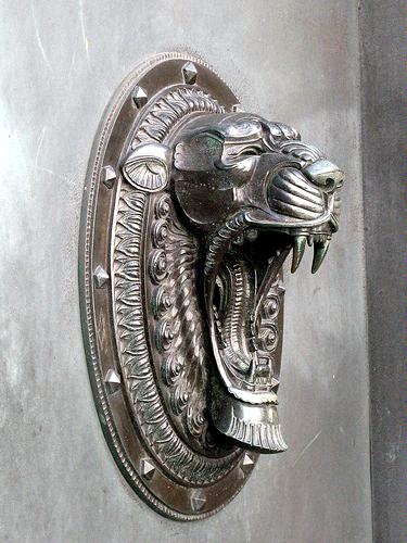 Lion head Sculpture 1