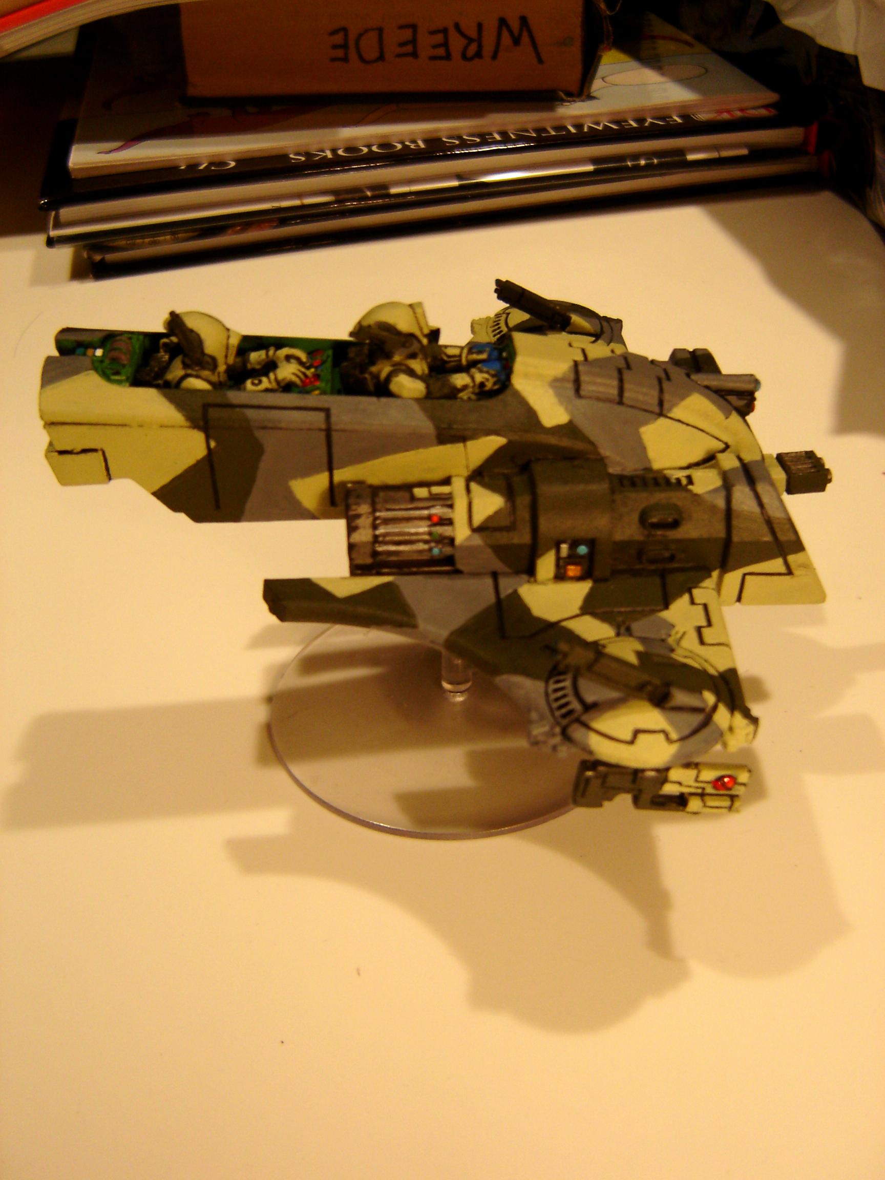 Piranha, Tau, Tau Piranha