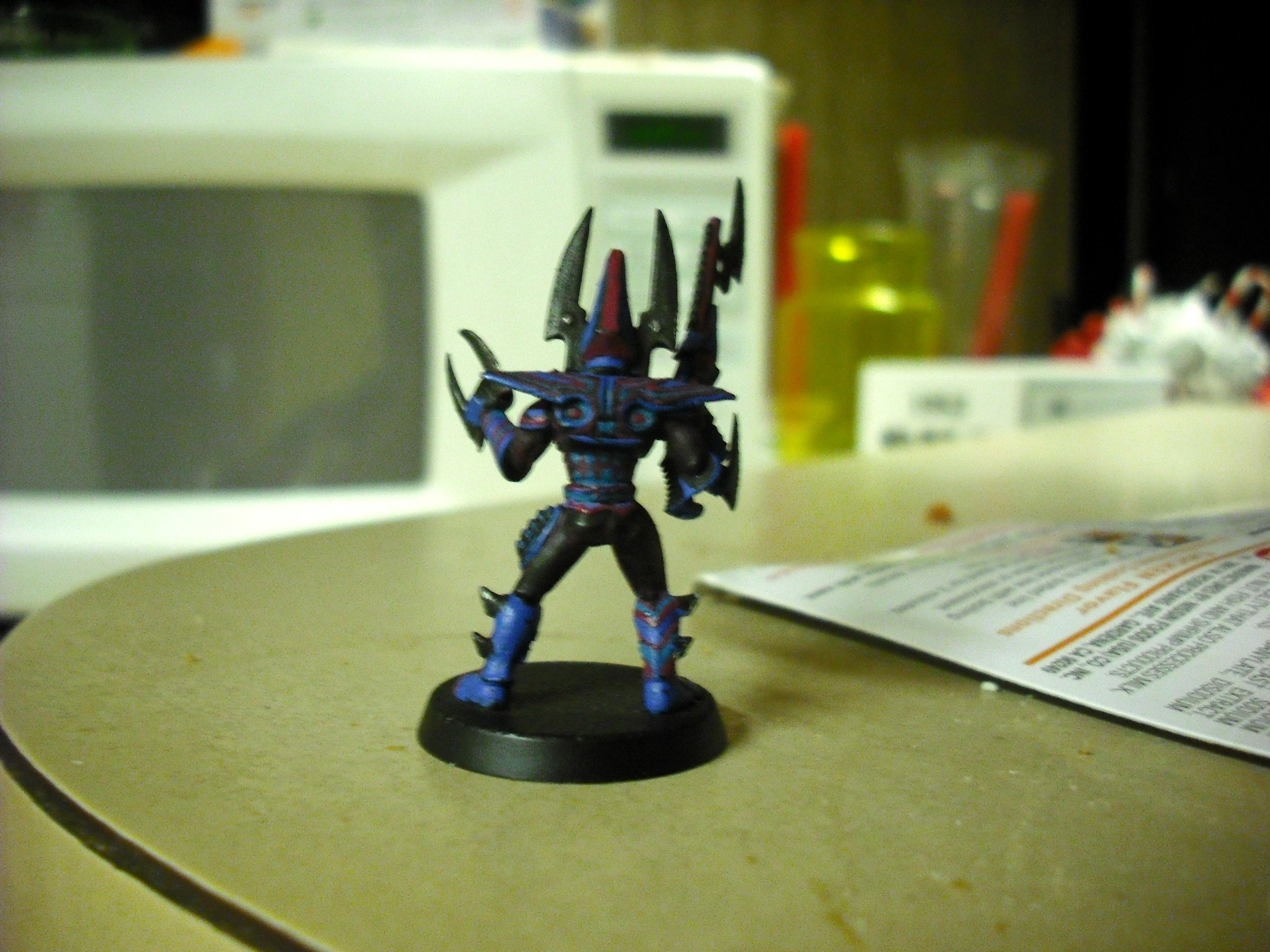 dark eldar warrior test model, back