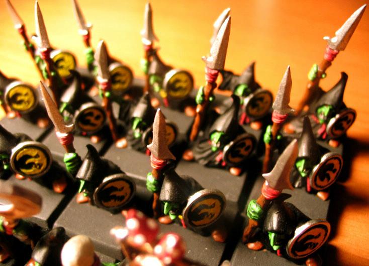 Night Goblins, Shaman, Skull Pass, Standard - N. Goblin Spearmen ...