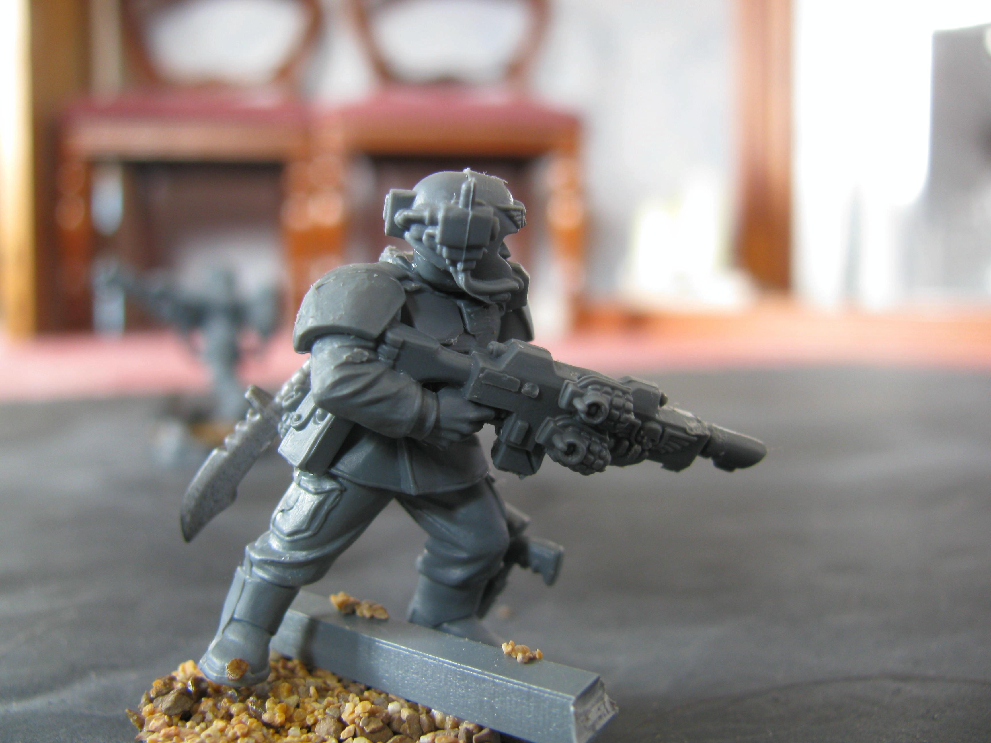 hacker and former drop trooper Lars