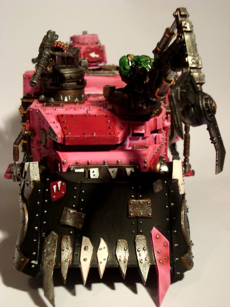 Battlewagon, Angus's Glory Stompers
