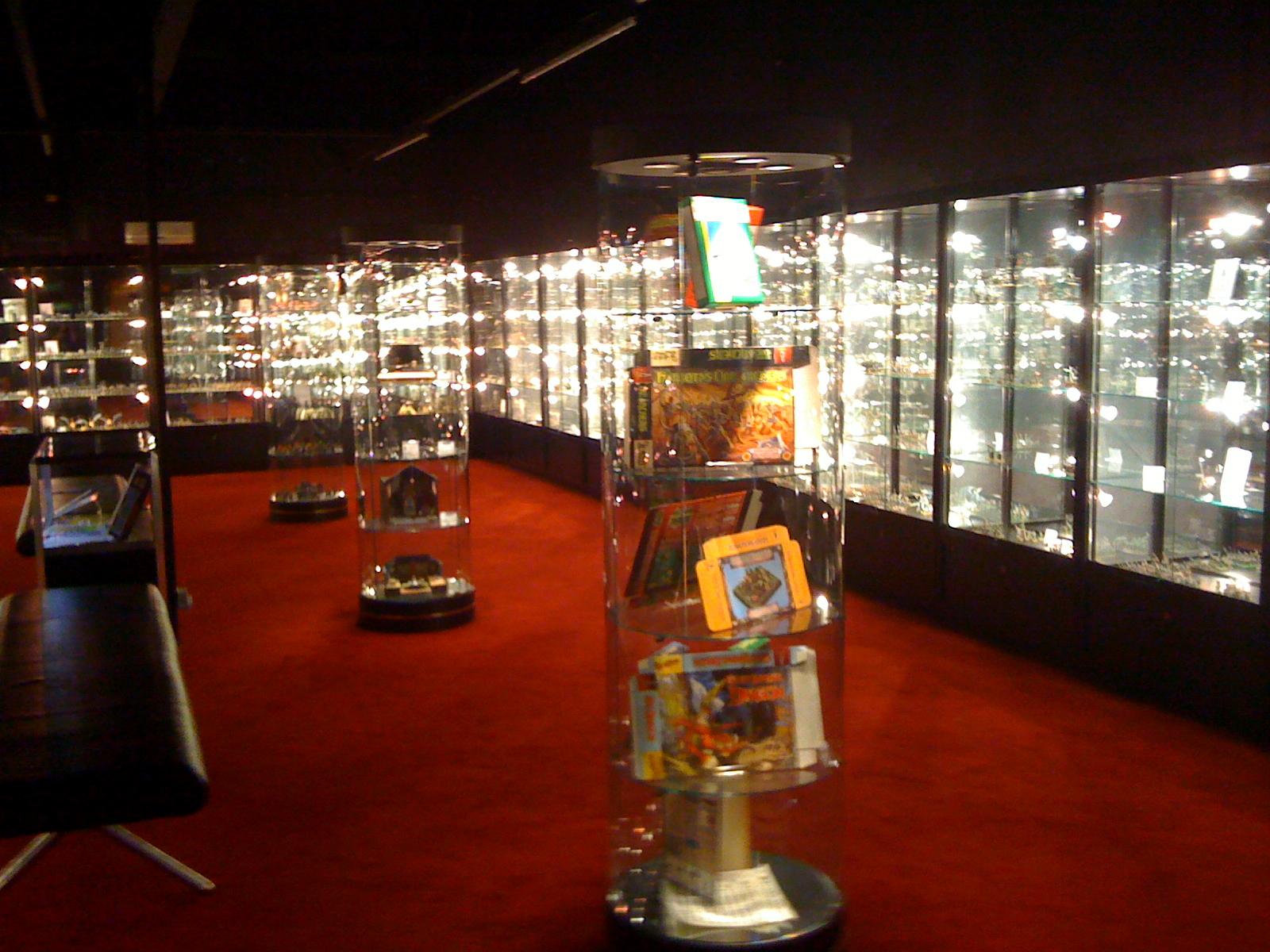 Warhammer World, Miniature display room
