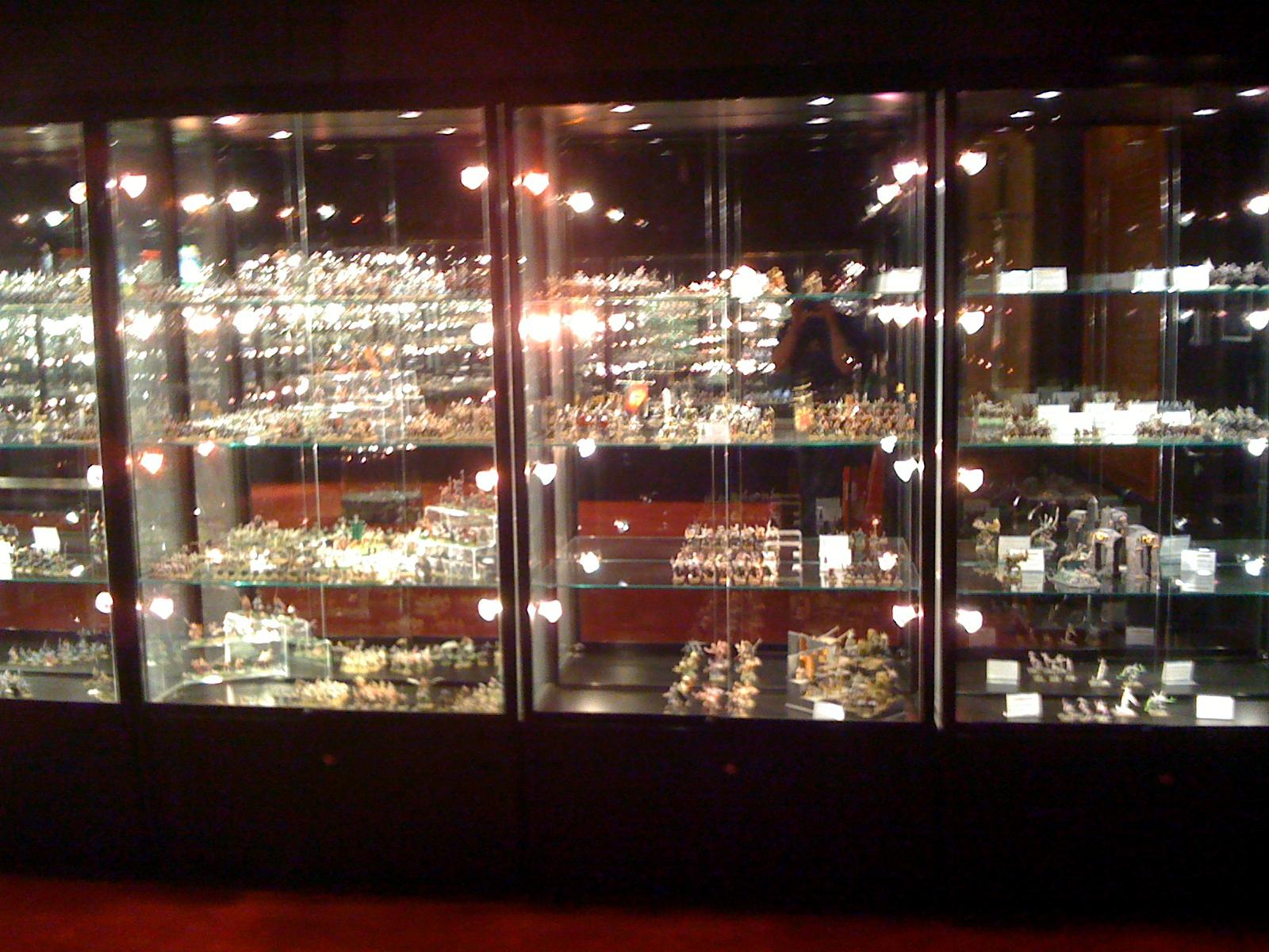 Warhammer World, Miniature display room