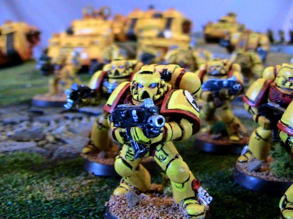 Imperial Fists, Bolter