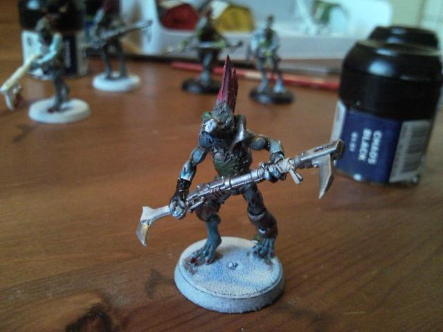 Kroot with custom armor + eyepatch(pic whipes it out)