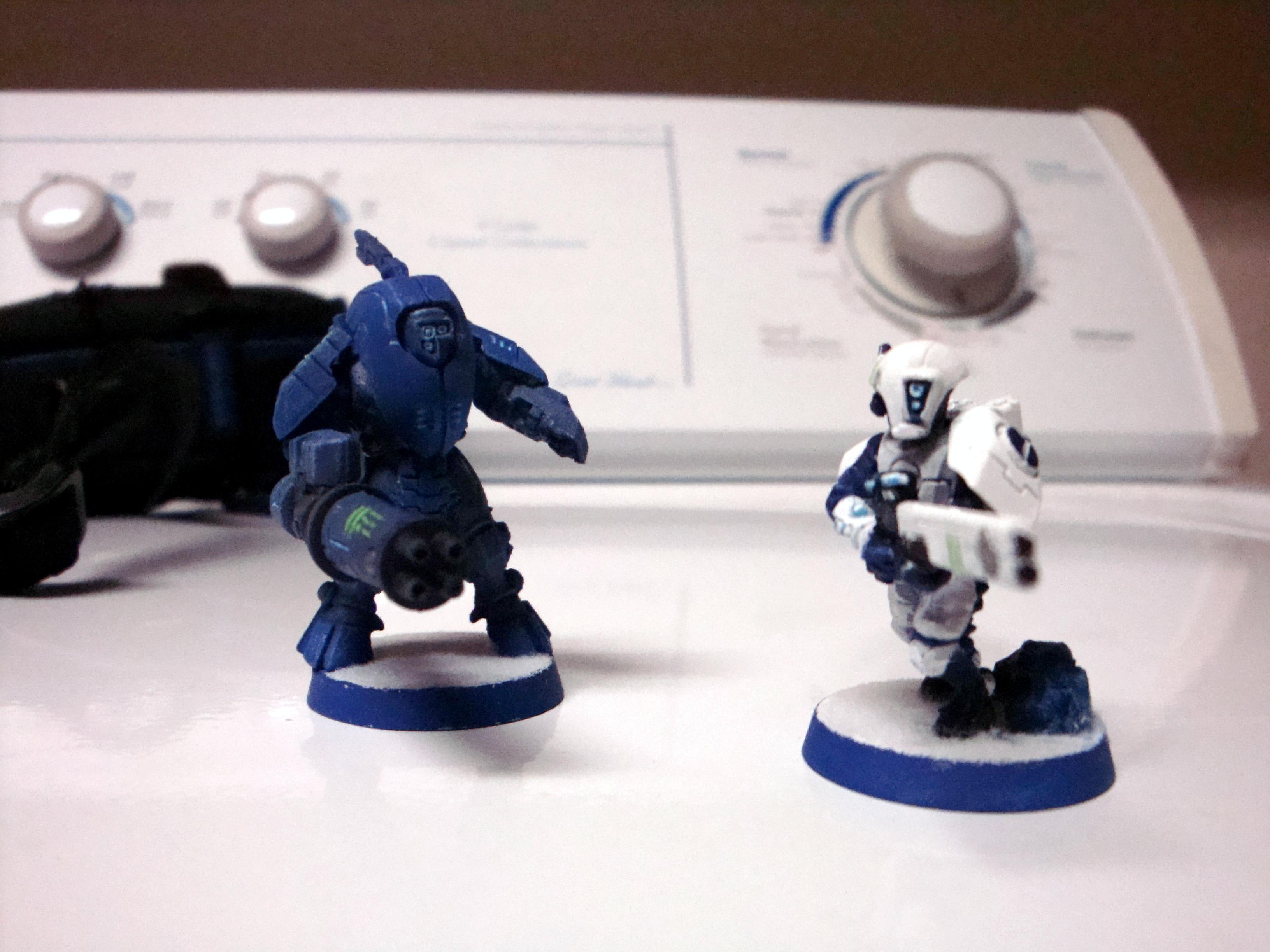Tau, Stealth1