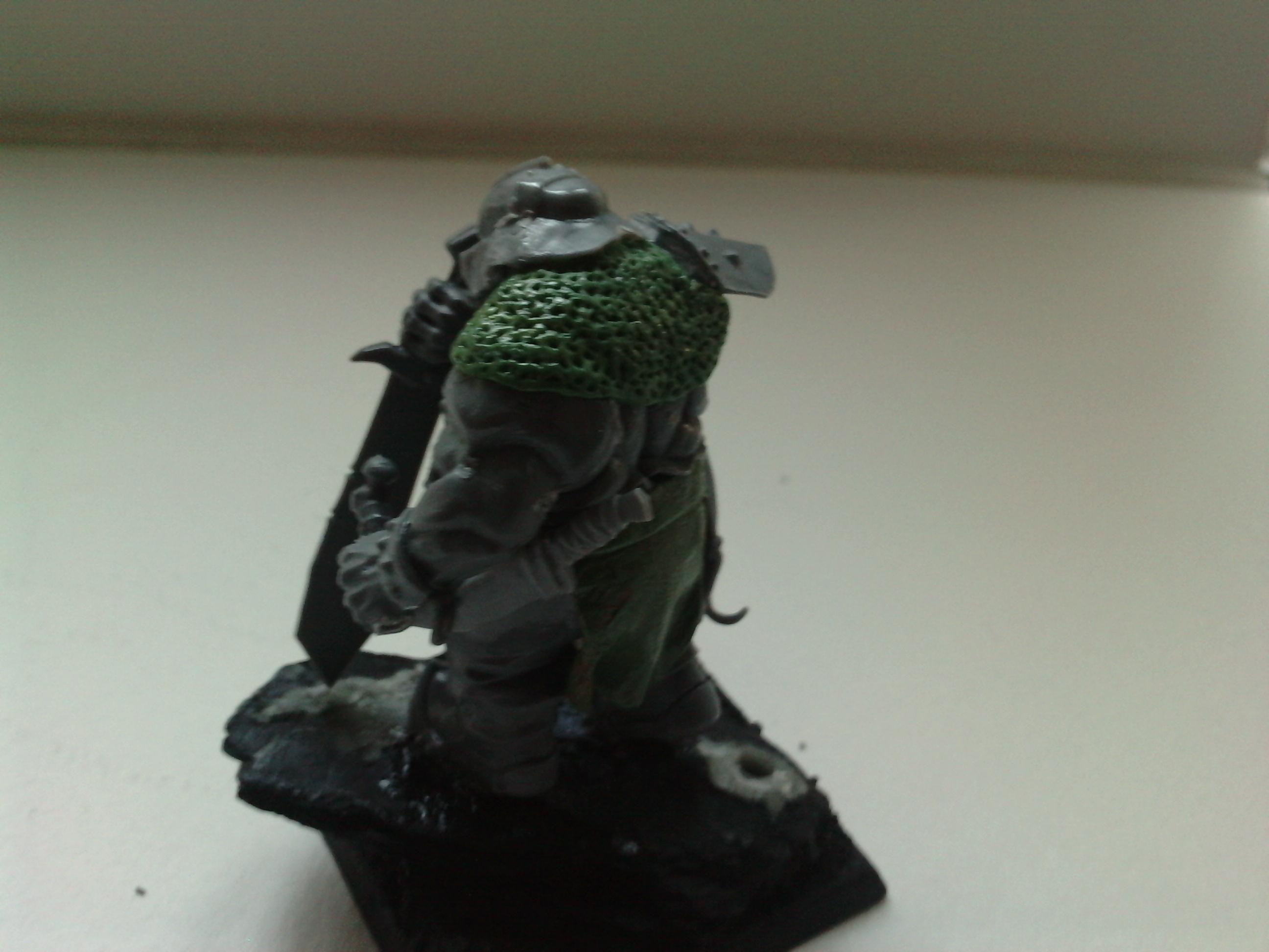 chanmail back, and some cloth, dosent feel complete any ideas?