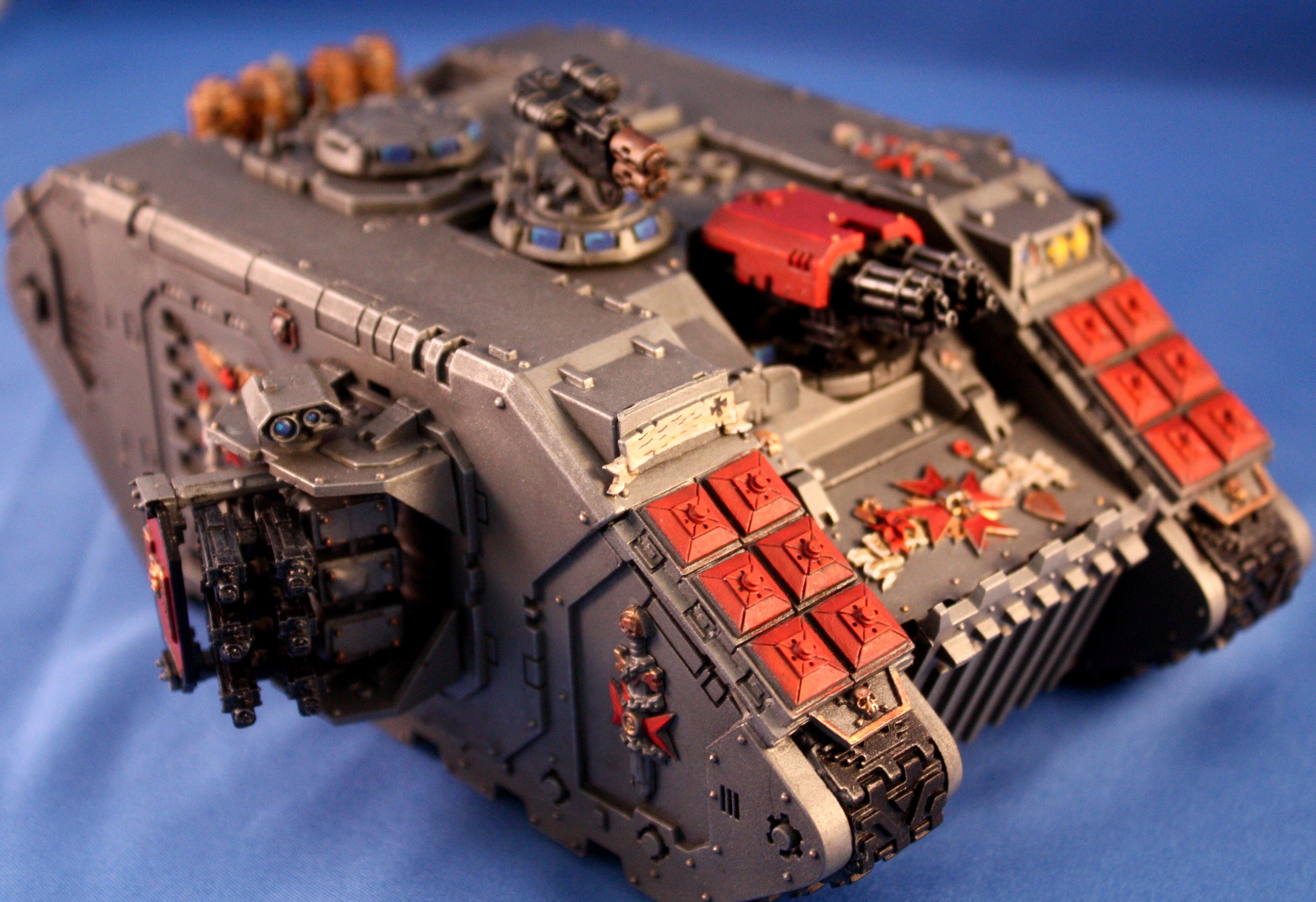 Landraider Crusader