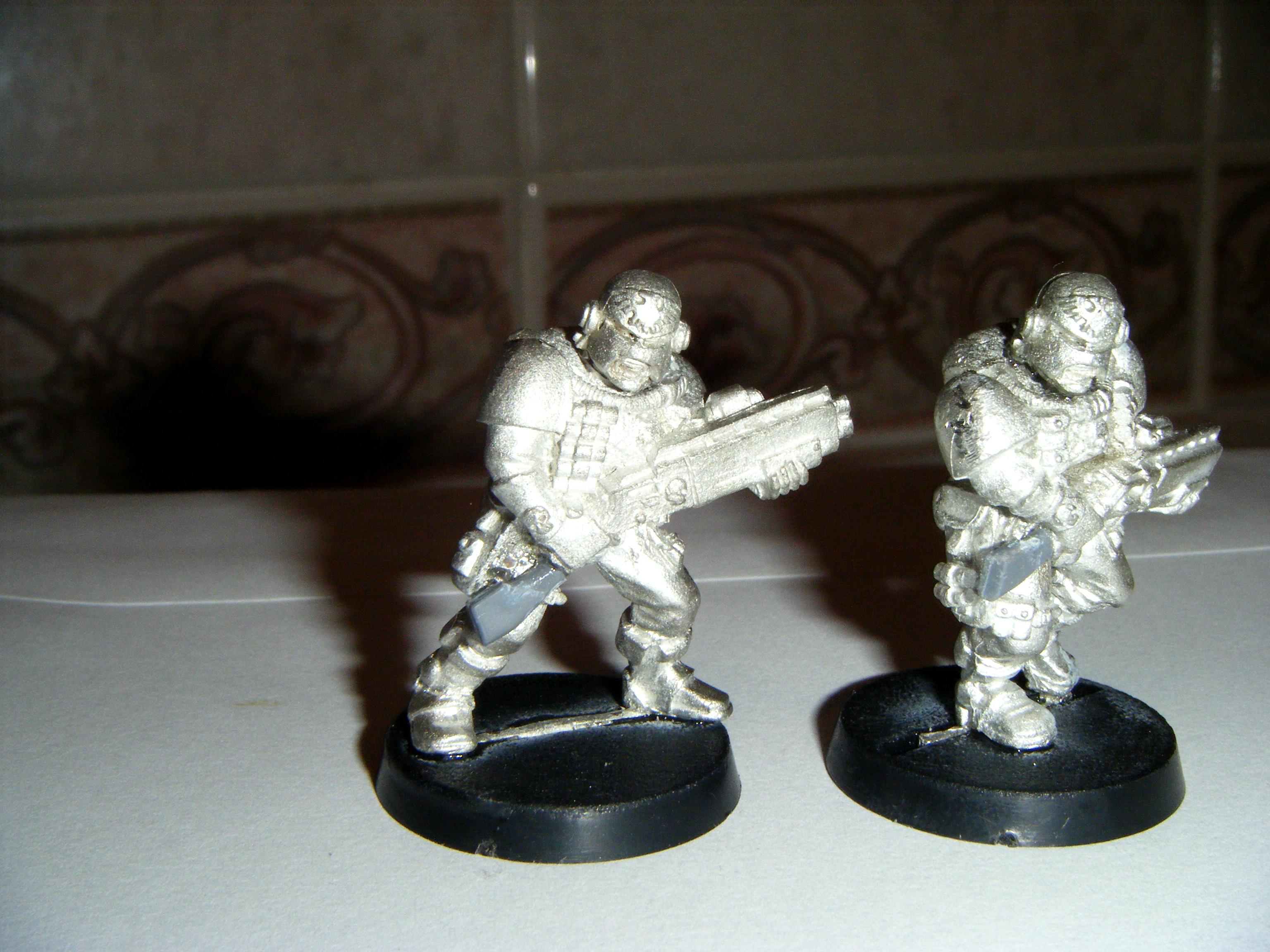 Arbites w/Shotguns
