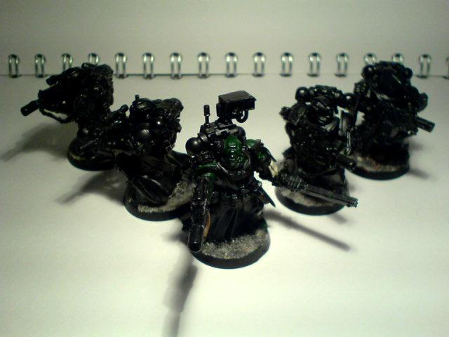 DA Recon Squad Battle pose