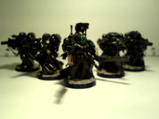 DA Recon Squad Battle pose 3