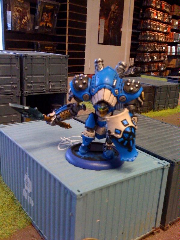 Centurion with pinned arm