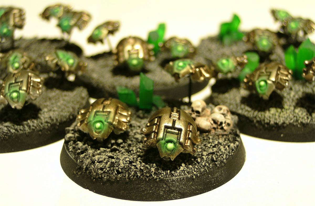 Necron Scarabs, airburshed eyes for faux-glow effect - Necron Scarabs ...