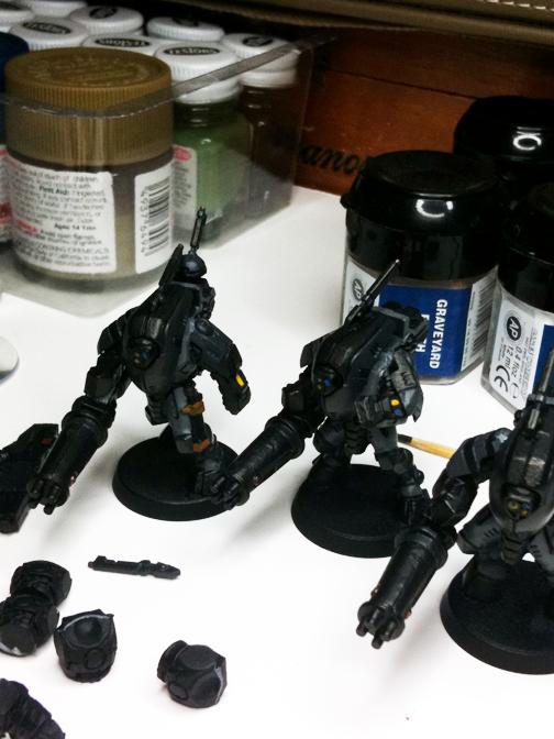 First painted set Tau XV25 Stealth Team