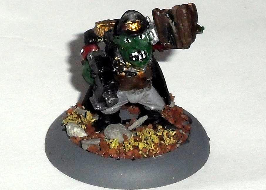 Commisasar, Grots, Kit Bash