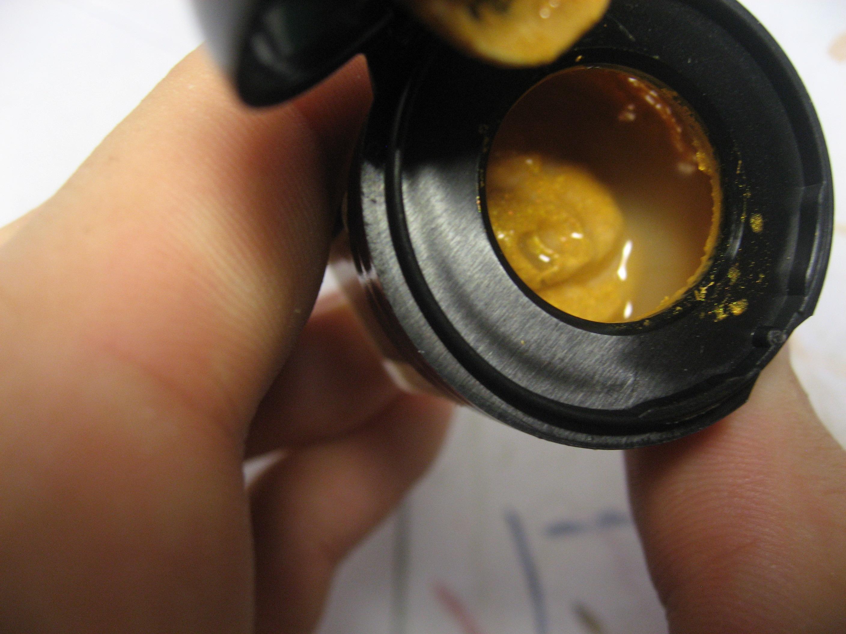 Is burnished  gold supposed to be like that,...I am nearly holding this pot upside down