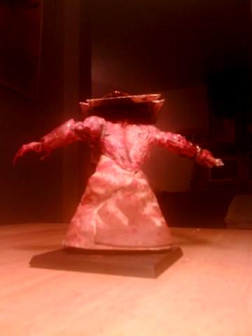 pyramid head daemon prince back