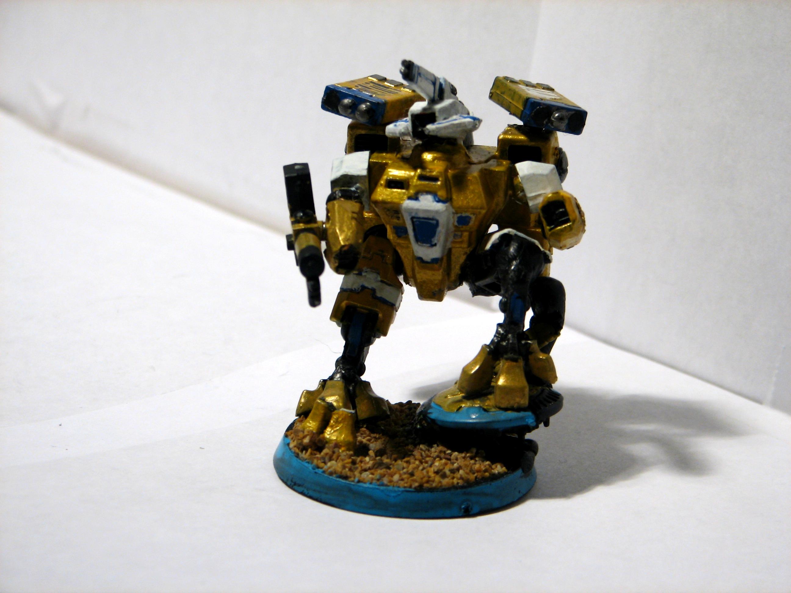Commander: Front