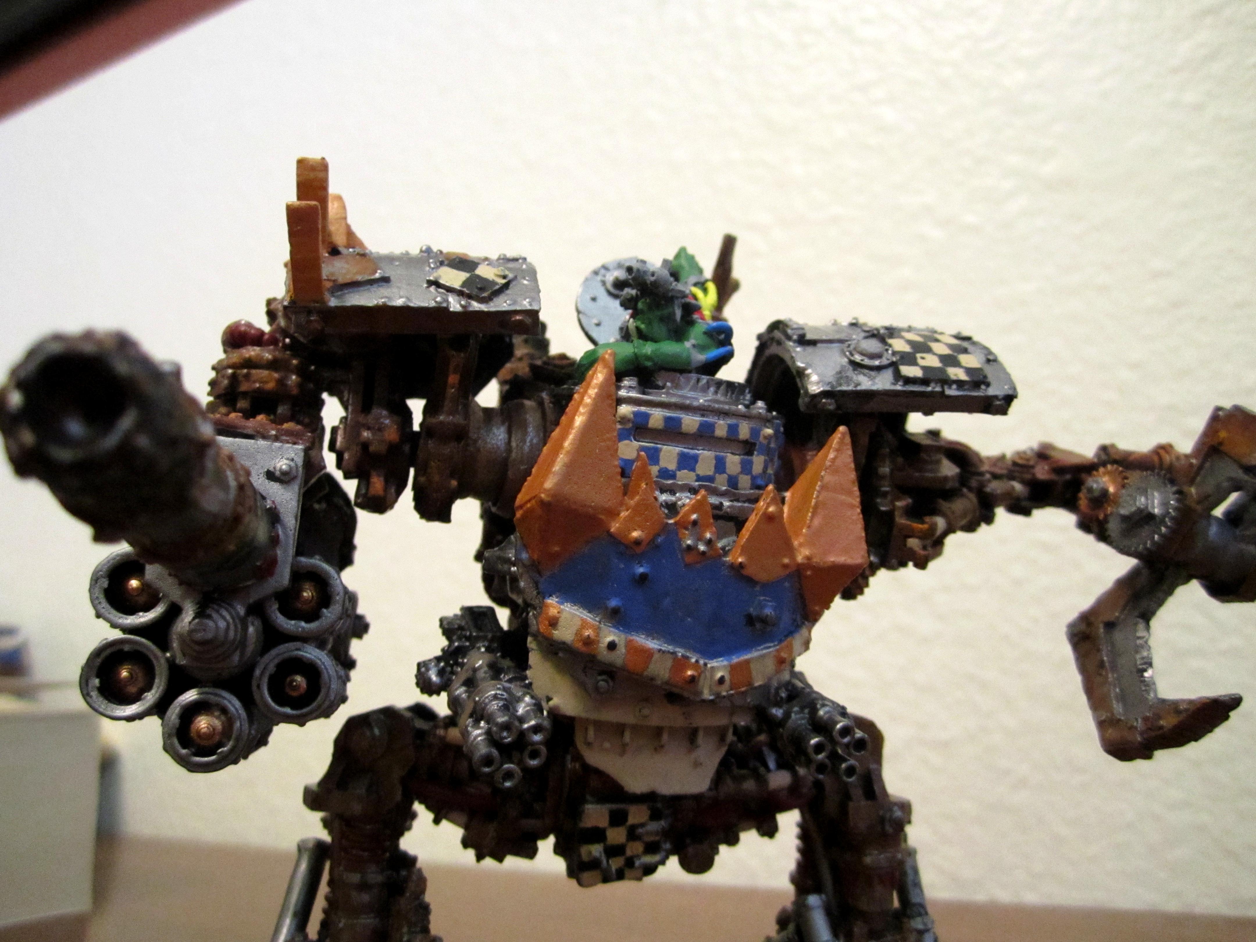 Mega Dread Walker