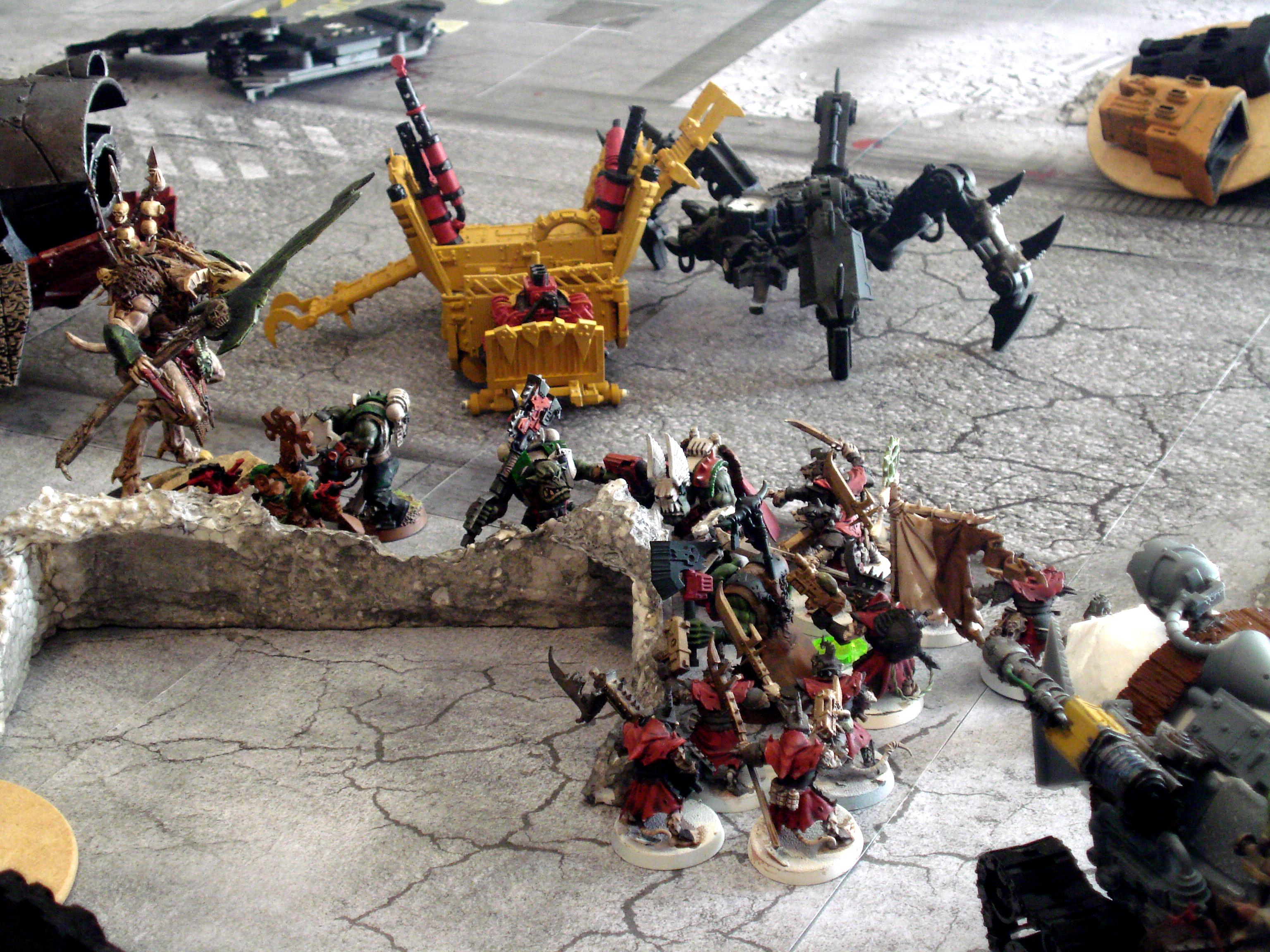 Daemons, Orks, combat 9