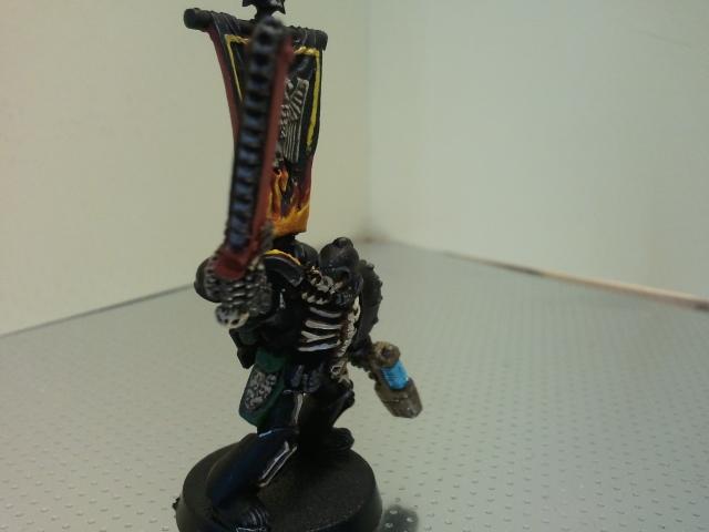 Sarg with banner 03