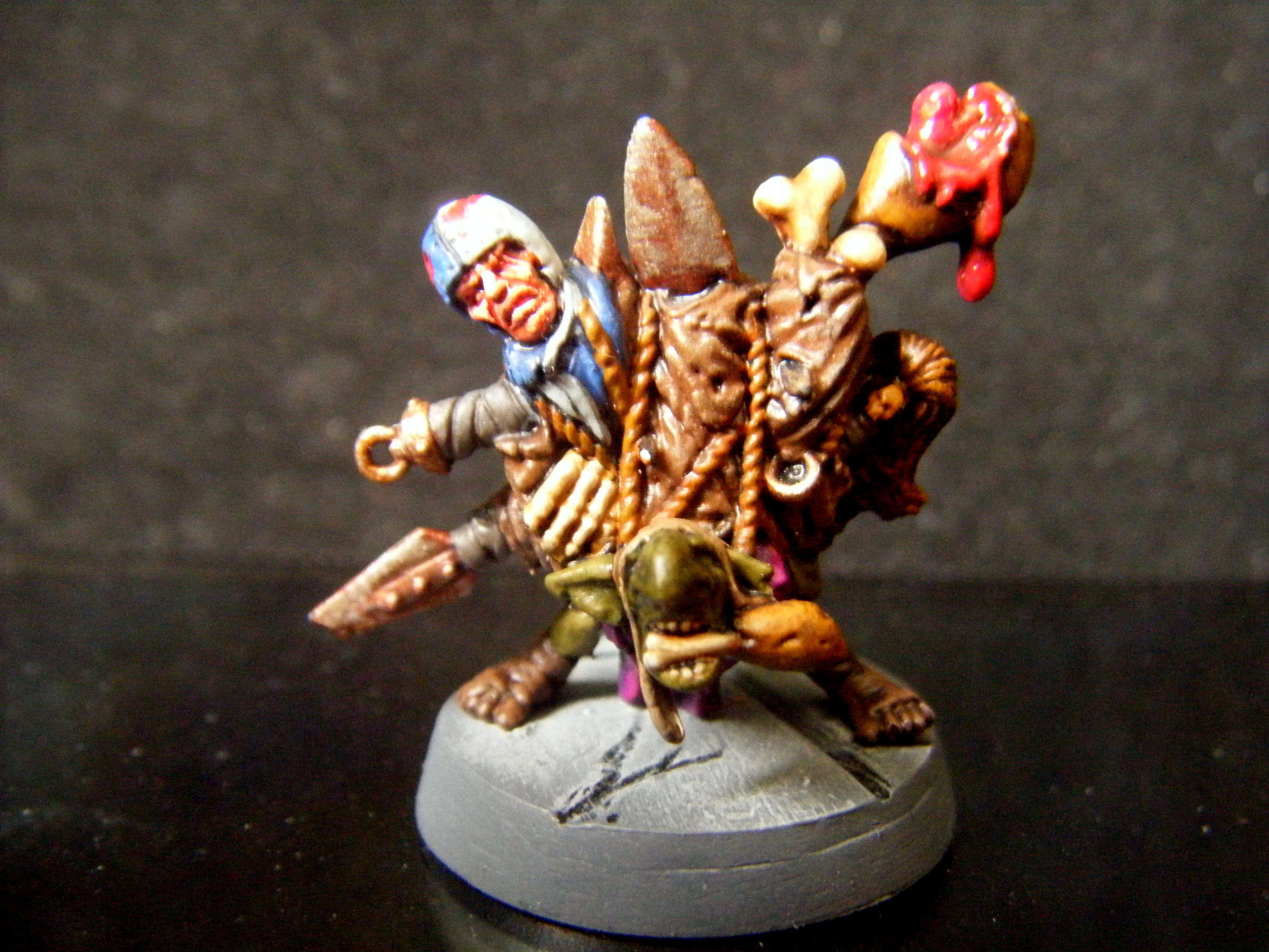 Knoblars, Orks, Ammo runt (front)
