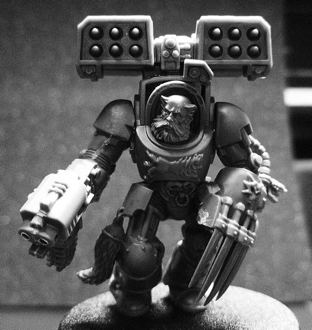 Cyclone Missile Launcher, Lightning Claw, Space Wolves, Terminator Armor, Wolf Guard