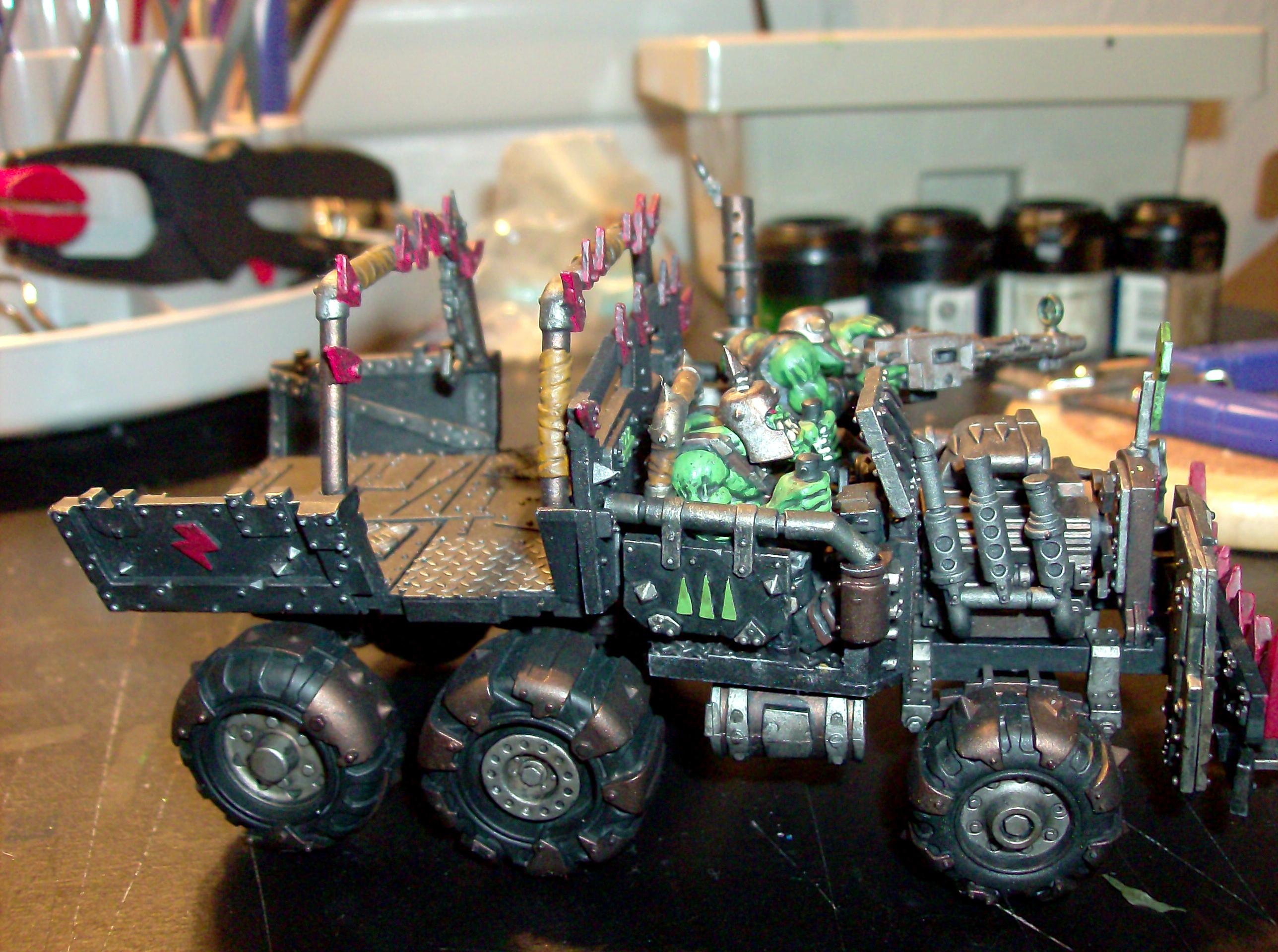 Ork Trukk, Orks