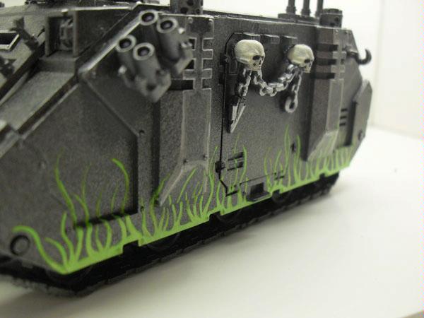 Chaos Warhammer 40k Rhino Tank