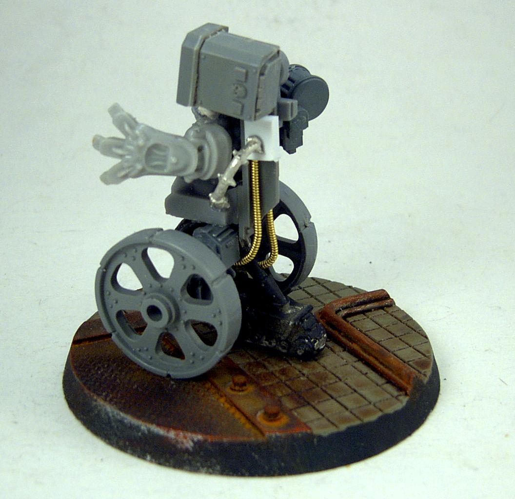 Adeptus Mechanicus, Sentinel, Servitors