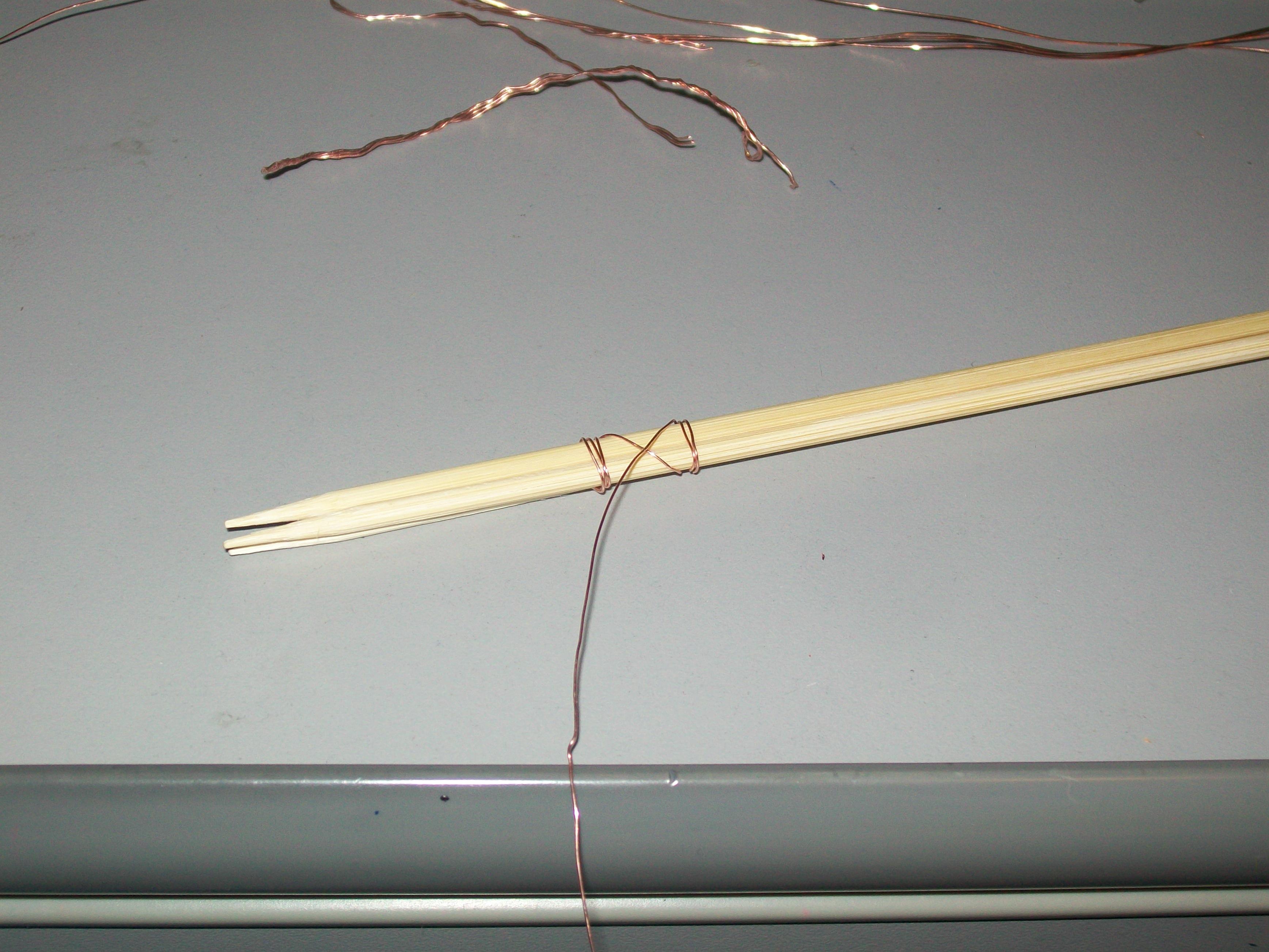 Lashing with single strand from the wire