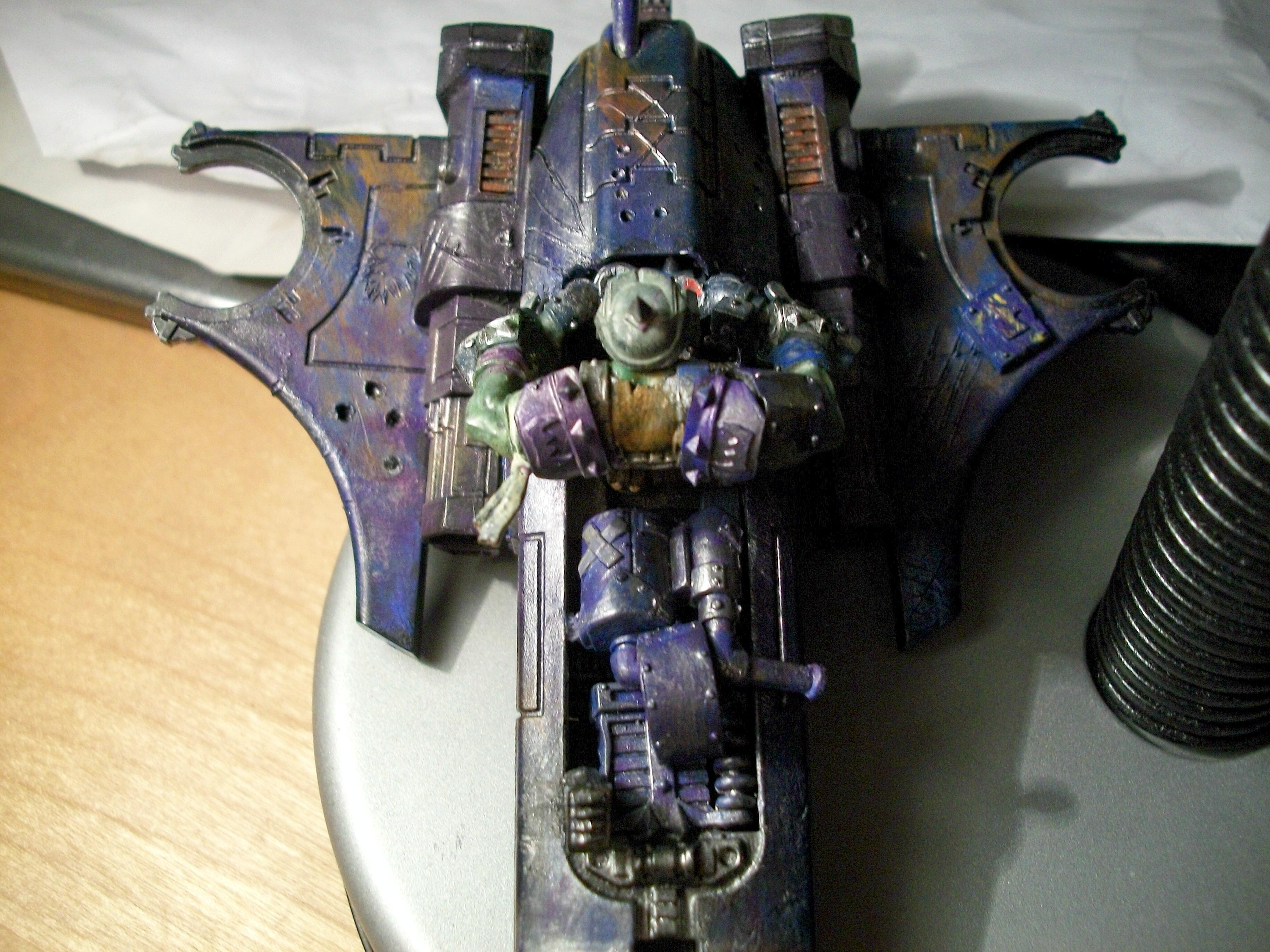Looted Wagon, Orks, Top view of the looted pirahna and part of its engine workings :P