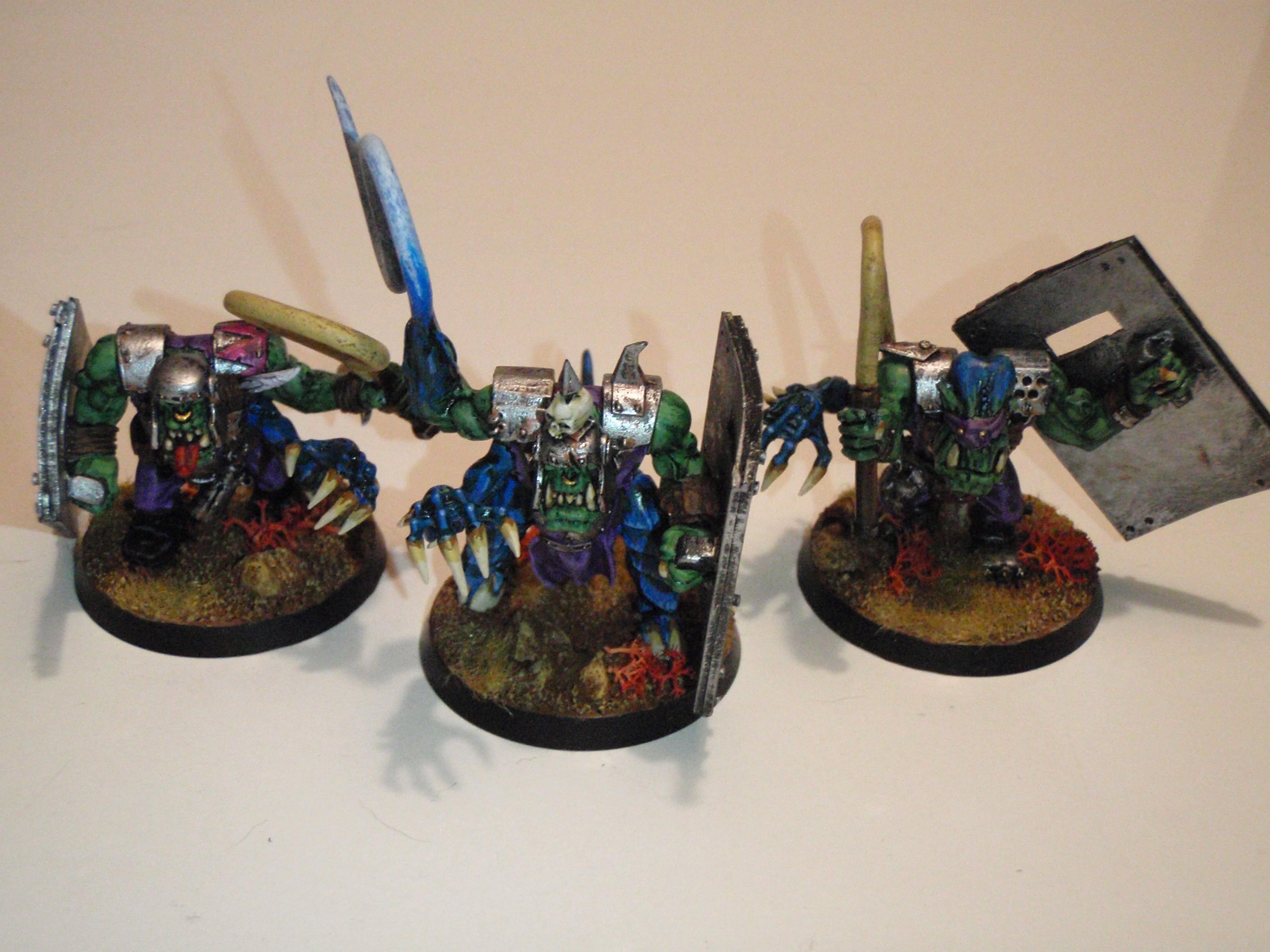 Genestealer Cult, Trio of Shield Boyz with Lash Whips