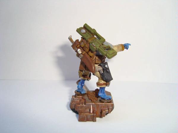 Captain Kidd Backpack with pulse carbine