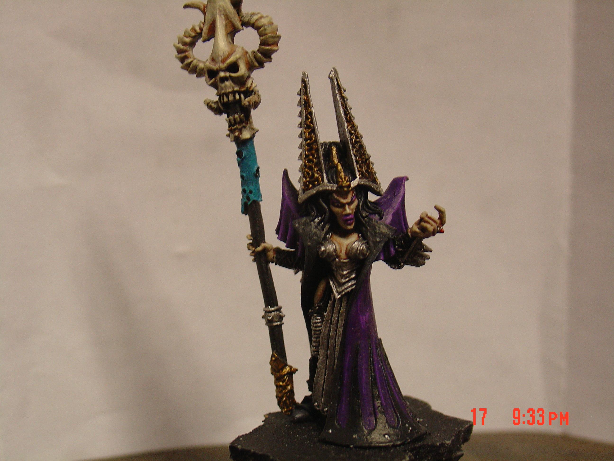 Dark Elf Sorceress