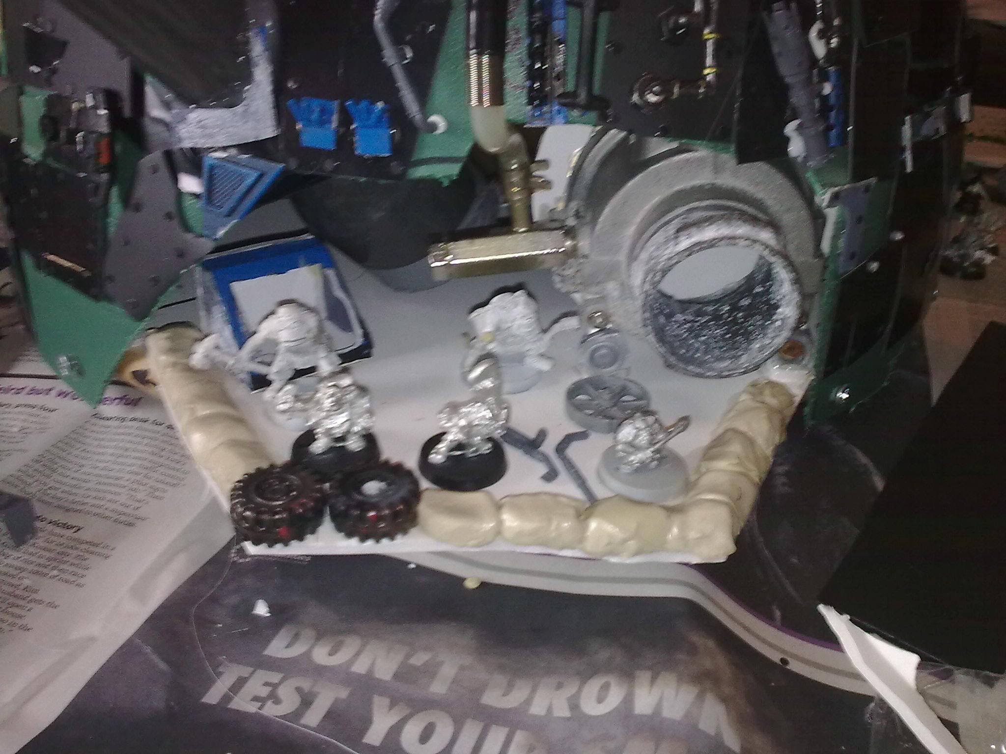 Da Boiler room Orks and Grots - Sandbags made from Putty