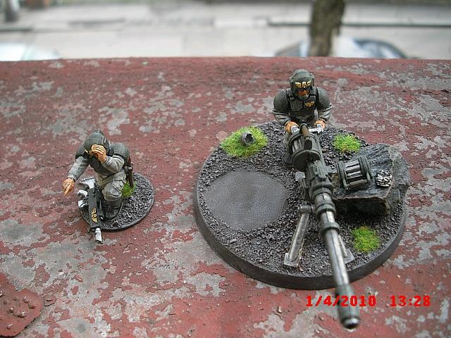 Imperial Guard; Autocannon; Crew