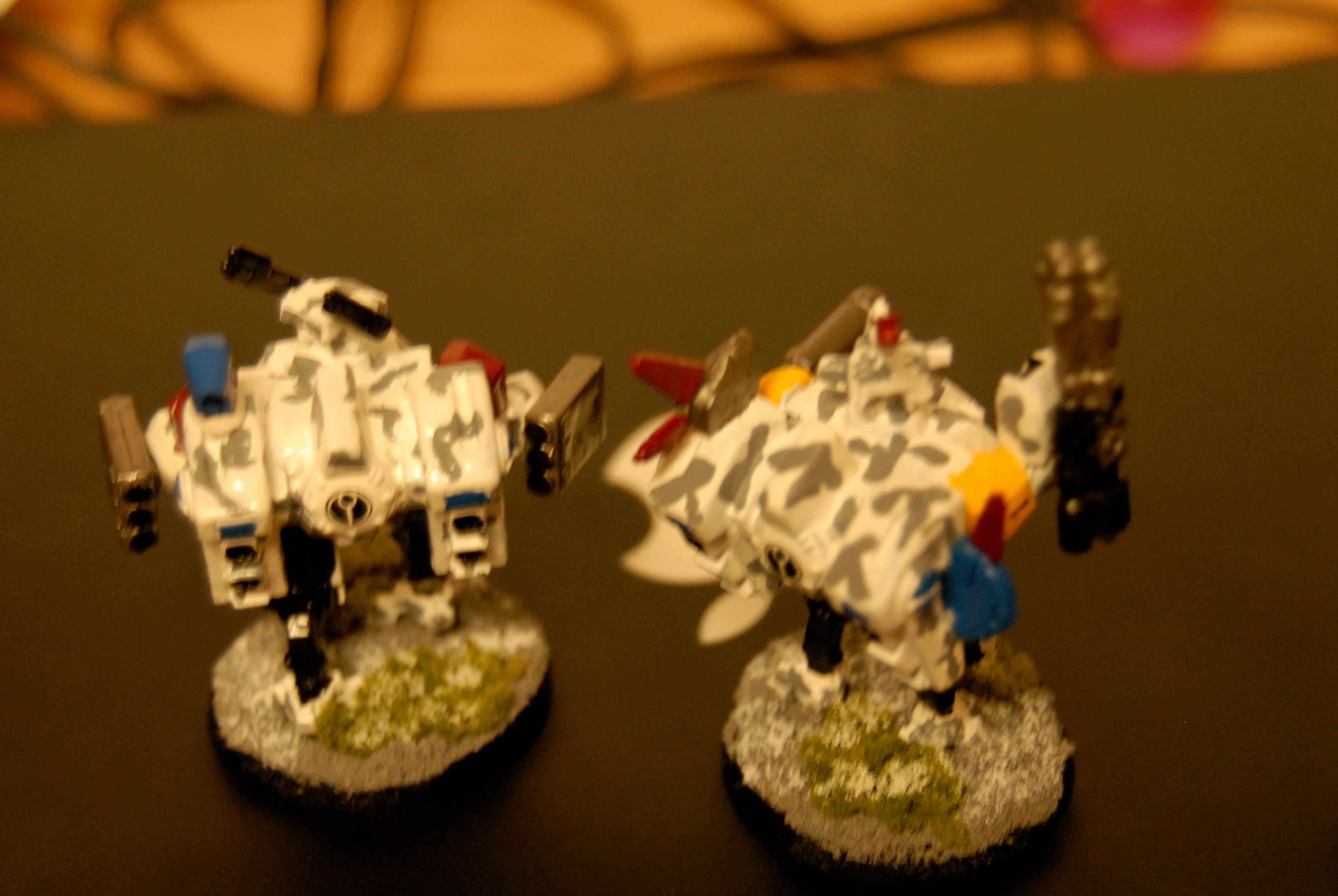 Crisis Battlesuit, Tau