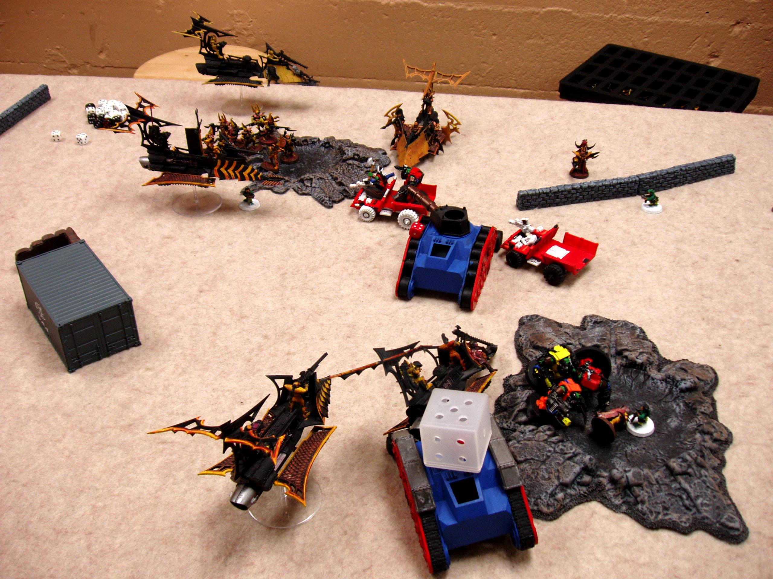 Dark Eldar, Orks