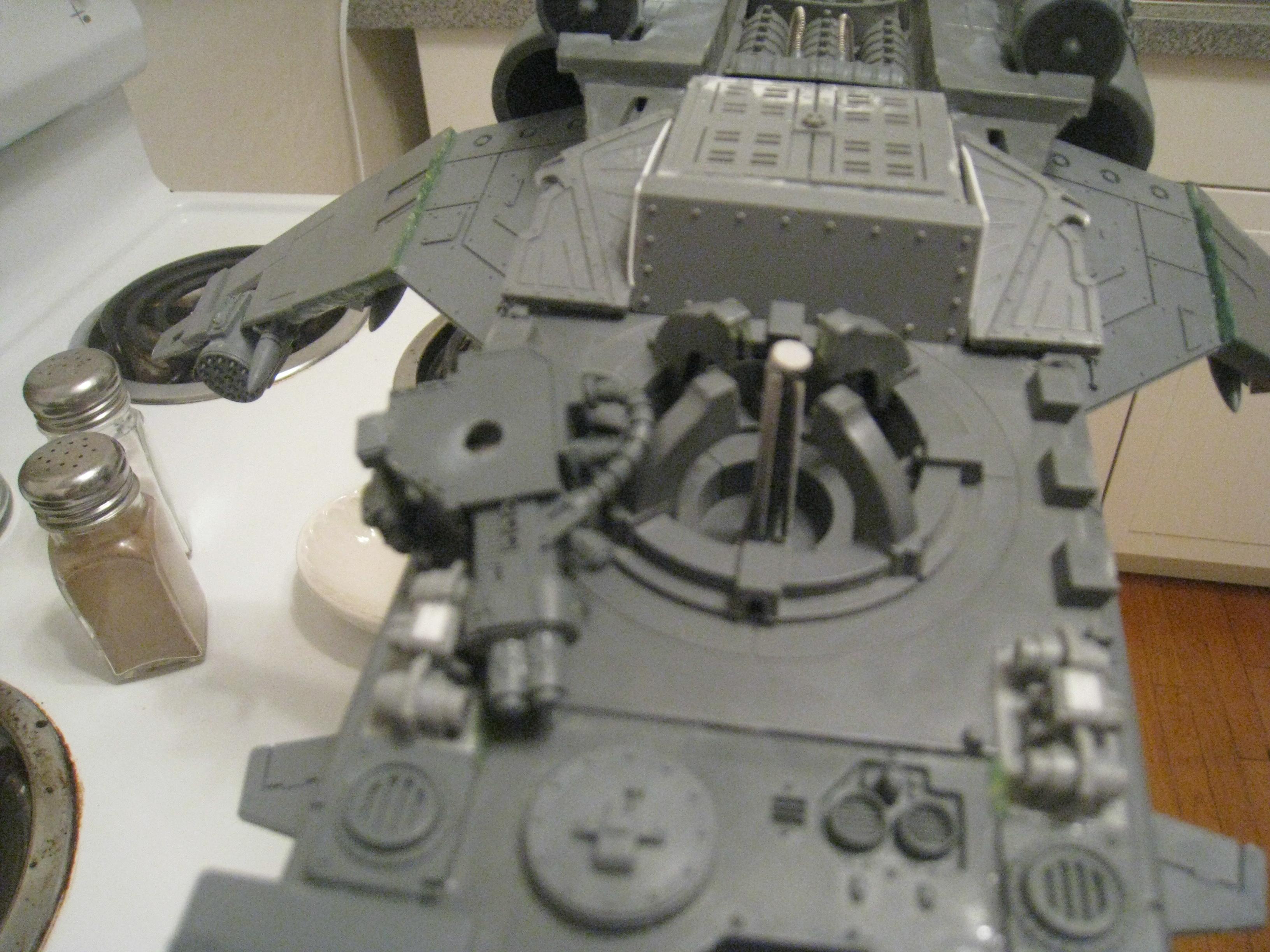 Magnetized weapons that can be swapped out via dreadnaught arm shennanigans