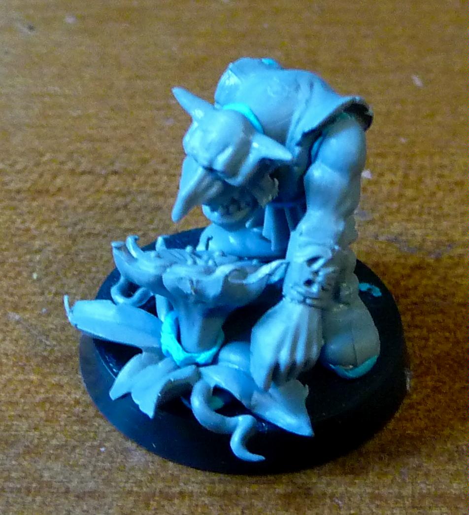 Super Grots, A Snakebite grot tending his crop