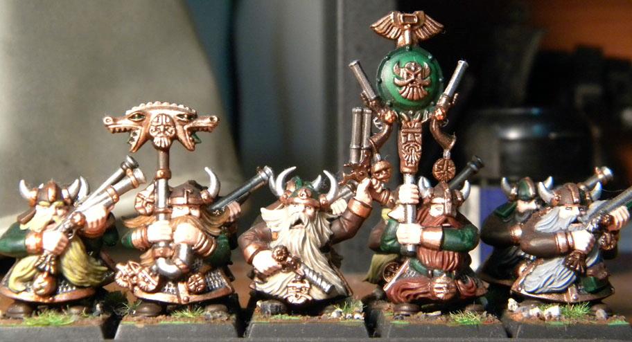 Dwarves. Dwarfs, Pass, Skull